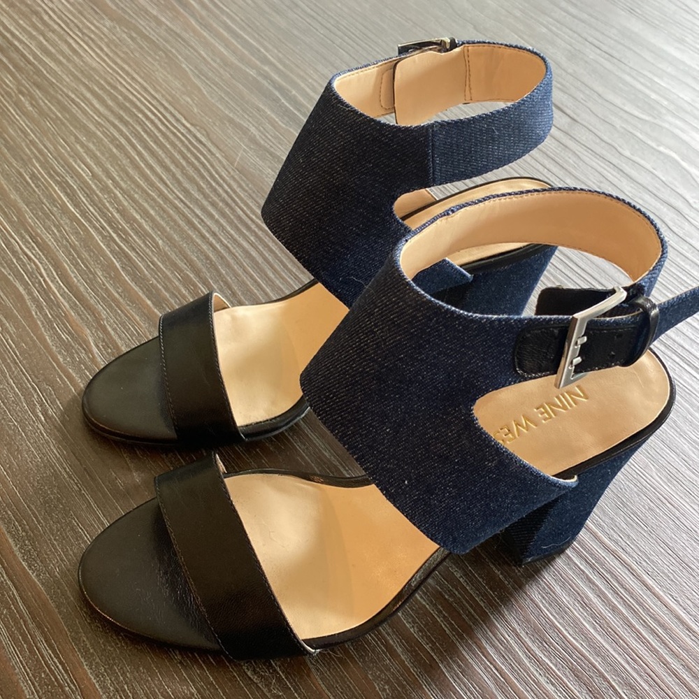 Nine West chunky heeled denim shoes in size 7.